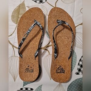 Reef Women's Black White Cork Flip Flops Thong Sandals